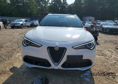 2018 Alfa Romeo Stelvio Ti из США, поврежденный, VIN ZASFAKBN3J7C26917